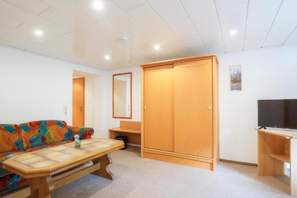 Boutique Hotel Auerhahn - 크베들린부르크 외부 사진